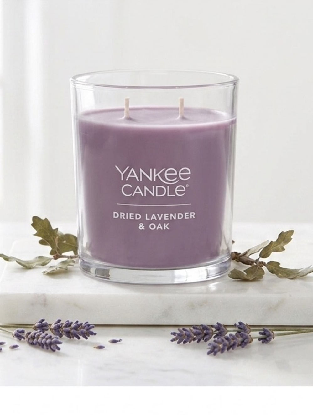 Yankee Candle Lavender & Oak Purple Candle